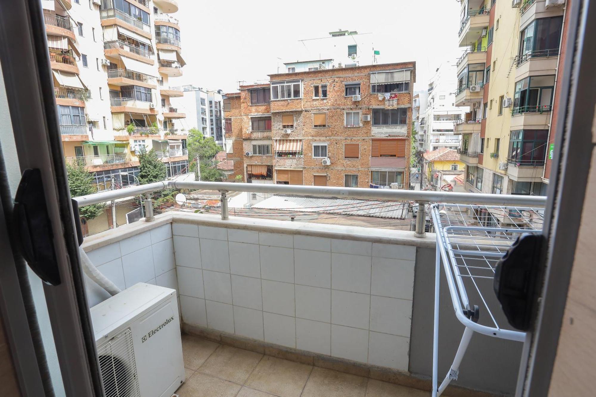 New Bazar Selvia Apartment تيرانا المظهر الخارجي الصورة